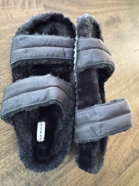 Topshop Black Faux Fur Dual-Strap Slide Sandals